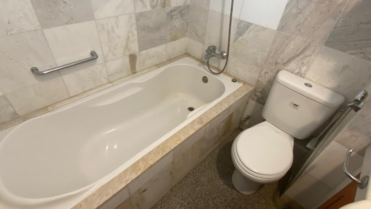 Sugar Marina Seaview Families Suite Apartment Kuah Esterno foto