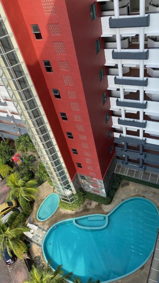 Sugar Marina Seaview Families Suite Apartment Kuah Esterno foto
